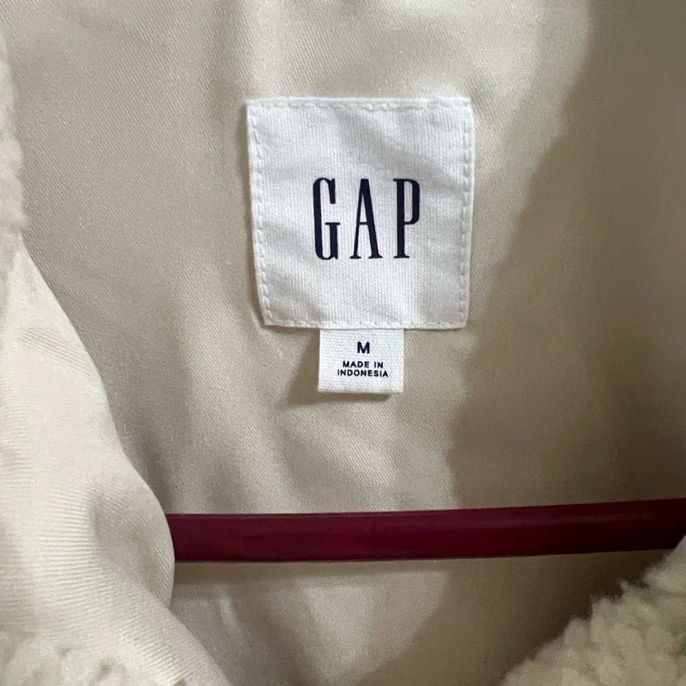 GAP Cream Teddy Jacket - Picture 4 of 6